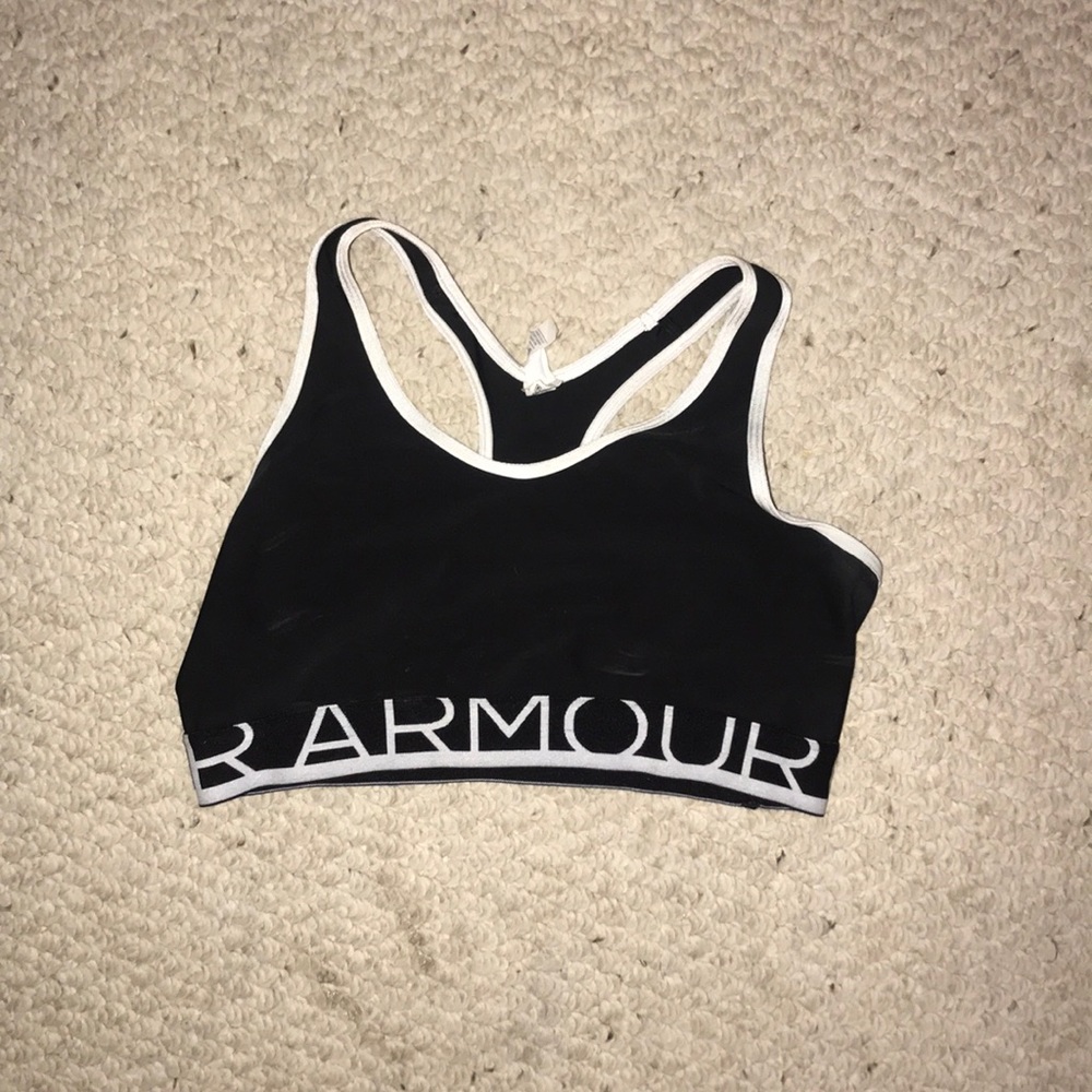sports bra